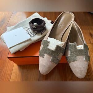 Brand New Hermes Roxane Mules Suede Goatskin Champagne Rose Grey Size 38
